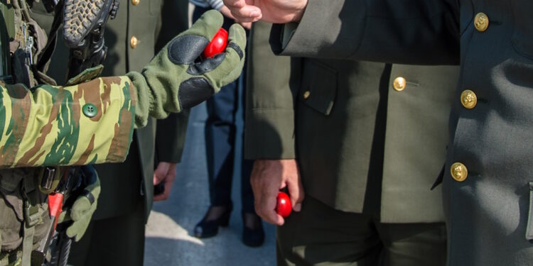 Πάσχα - άδειες - μεταθέσεις