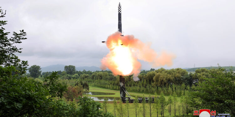 πυρηνικά όπλα