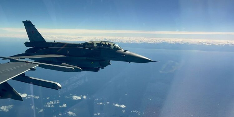 F-16 - παραβιάσεις