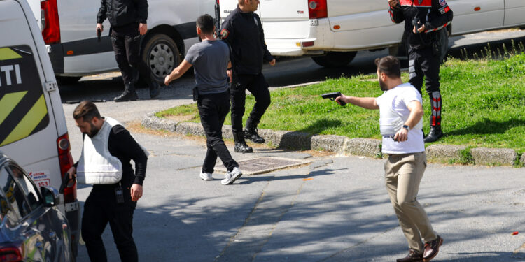 Τουρκία - πυροβολισμοί