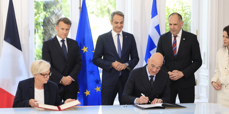 Δένδιας - Βοτρέν