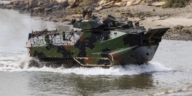 AAV-7