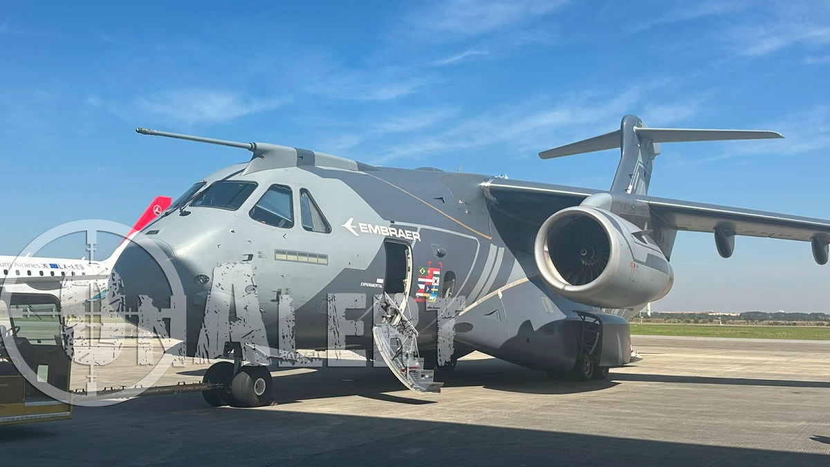 KC-390