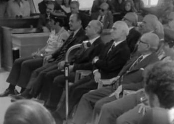 Σαν σήμερα: Το 1975 ο δικαστής Ντεγιάννης ανακοινώνει την ετυμηγορία για τους πρωταίτιους της Χούντας