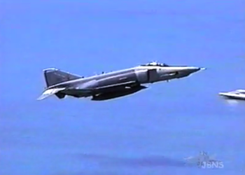 F-4 Phantom: Πως ο Αντιπτέραρχος ε.α Ιατρίδης κατάφερε να σωθεί από το φλεγόμενο αεροσκάφος του