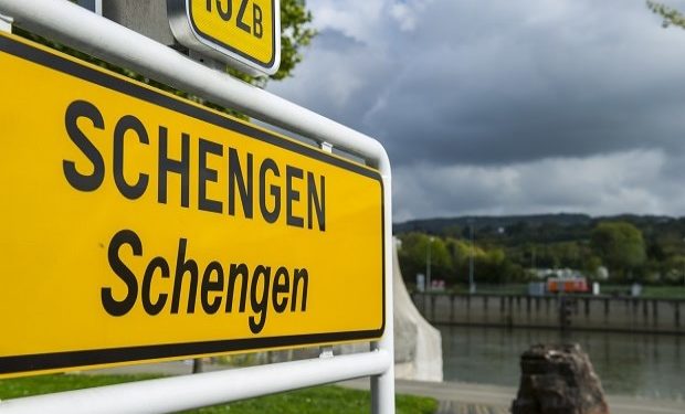 Μπορέλ - Ρώσοι - ΕΕ