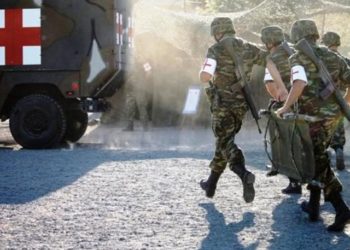 οπλίτης ιατρός