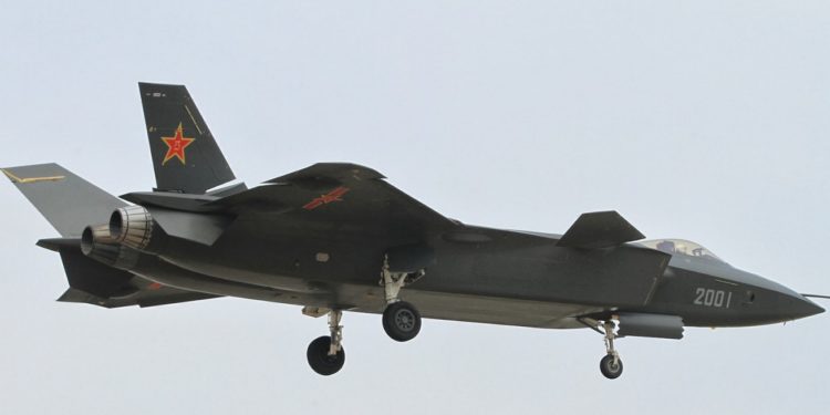 F-35: Με αυτόν τον πύραυλο θα διαλύσει τα stealth μαχητικά της Κίνας [pics]