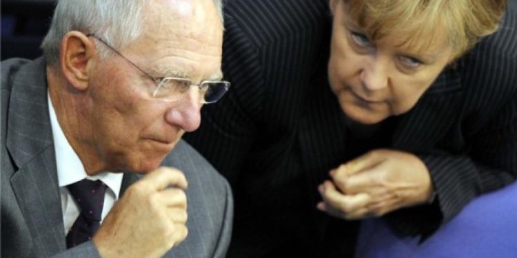 Σόιμπλε: Αποχωρεί αλλά είναι «πολύ σκληρός για να αποσυρθεί»