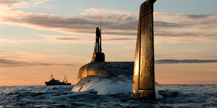 Zircon: Η Ρωσία θα εξοπλίσει νέα πυρηνικά υποβρύχια με υπερηχητικούς πυραύλους