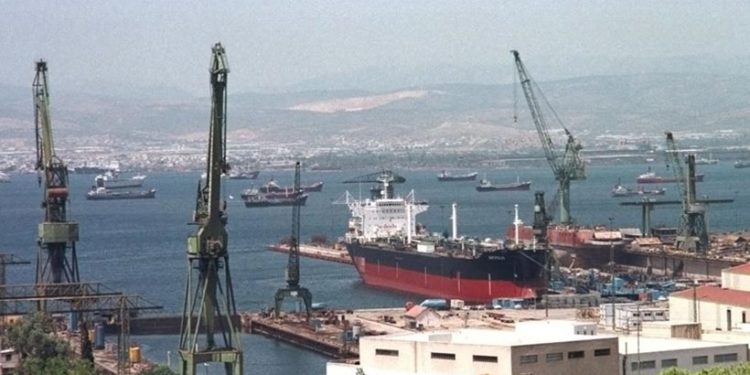 Ναυπηγεία Σκαραμαγκά