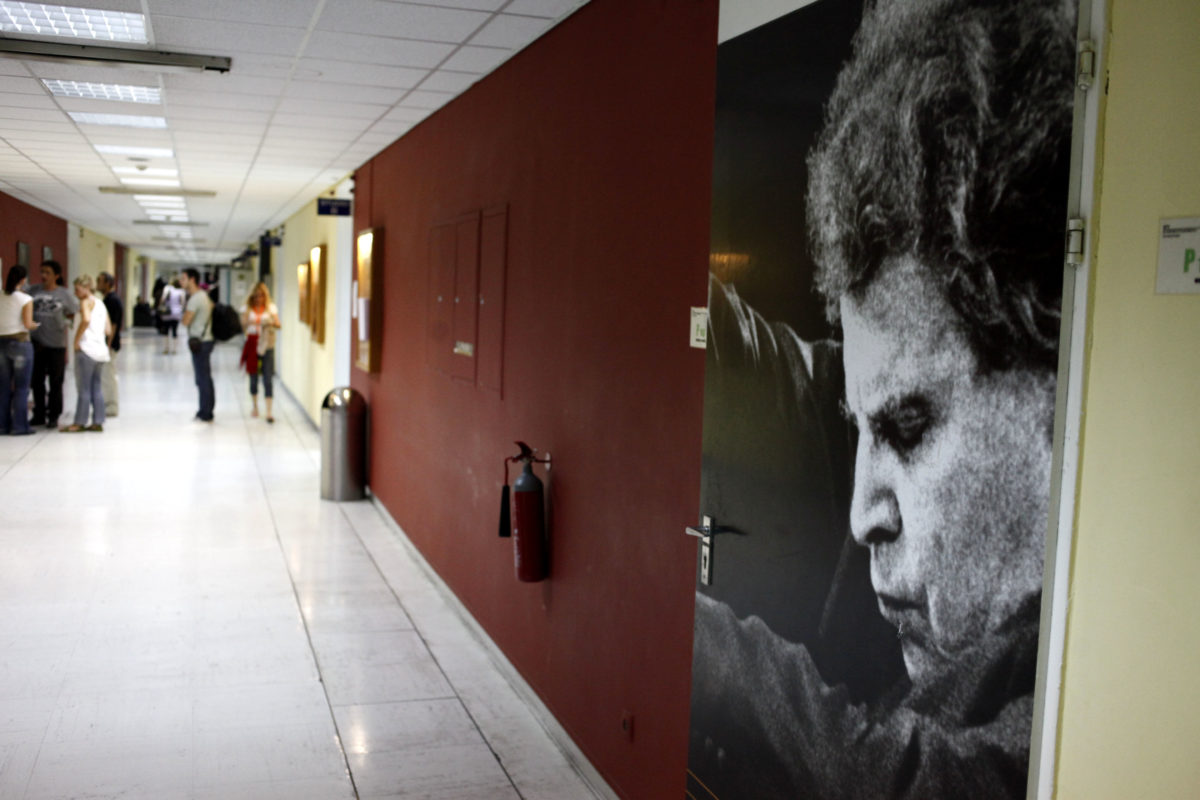 Μίκης Θεοδωράκης