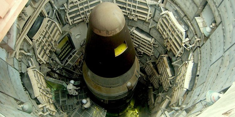 Συνθήκη για απαγόρευση πυρηνικών