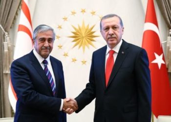 Κατεχόμενα: Καταρρέει πλήρως η κυβέρνηση με παραιτήσεις και αποχωρήσεις