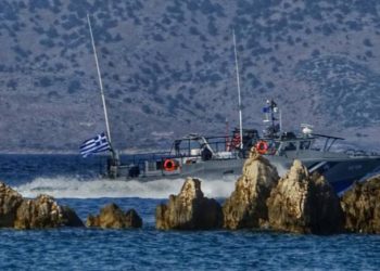 πρόσφυγες λιμενικό