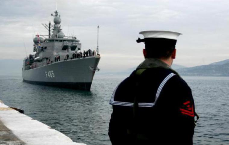 μόνιμος - Ναύσταθμος