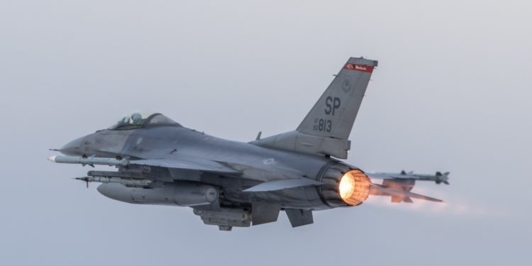F-16
